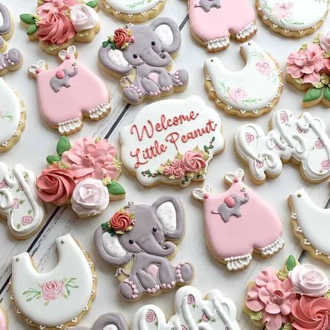 Elephant themed girl baby shower ideas - A Pretty Celebration Elephant Baby Shower Theme Girl, Purple Baby Shower Decorations, Elephant Baby Shower Cake, Pink Baby Shower Decorations, Peanut Baby Shower, Elephant Baby Shower Decorations, Elephant Cookies, Elephant Cakes, Elephant Baby Shower Theme