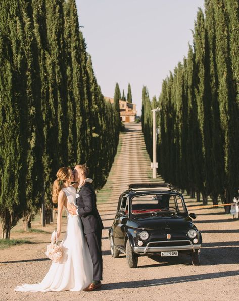 Italian Wedding Reception, Rustic Italian Wedding, Italian Wedding Venues, Destination Wedding Italy, Tuscan Wedding, Tuscany Wedding, Italian Wedding, Wedding Mood, Italy Wedding