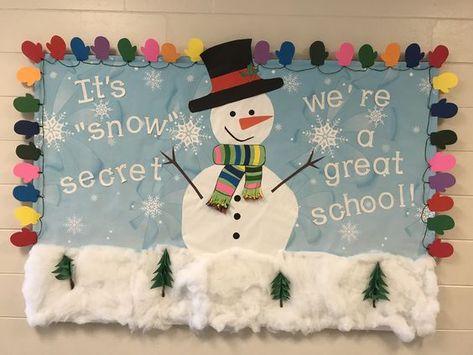 Christmas Board Decoration, Pta Bulletin Boards, Snowman Bulletin Board, December Bulletin Boards, Hallway Bulletin Boards, Elementary Bulletin Boards, Holiday Bulletin Boards, Christmas Bulletin Boards, Work Bulletin Boards