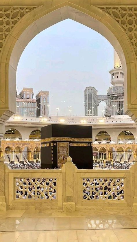 Aesthetic Kabah Pictures, Kabah Mecca Image, Mekah Madinah Wallpaper Aesthetic, Kabah Mecca Wallpaper Aesthetic, Mekah Madinah Aesthetic, Kaabah Makkah Wallpaper Aesthetic, Mekkah Aesthetic Wallpaper, Kabah Mecca Wallpaper, Mekah Madinah Wallpaper