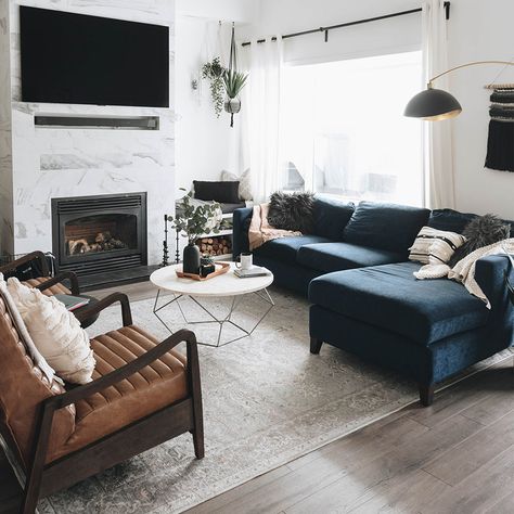 Rug Pairing Guide: What Color of Rug for Your Couch | Ruggable Blog Navy Couch Gray Rug, Charcoal Grey Couch Living Room Rugs, Rugs Home Office, Rugs With Navy Couch, Rugs For A Blue Couch, Rugs That Go With Blue Couches, Rug With Navy Blue Couch, Living Room Rug Blue Couch, Ruggable With Grey Couch