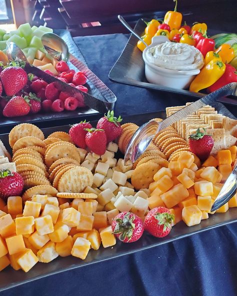 Graduation Party Snack Ideas, Bridal Shower Snack Ideas, Bridal Shower Finger Foods, Baby Shower Finger Food Ideas, Baby Shower Snack Ideas, Graduation Party Snacks, Graduation Tea, Party Snack Ideas, Baby Shower Finger Foods