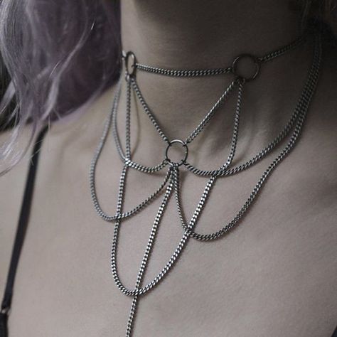 Kalung Choker, Grunge Jewelry, Edgy Jewelry, Body Chains, Body Chain Jewelry, Diy Schmuck, Gothic Jewelry, Chain Choker, Piercing Jewelry