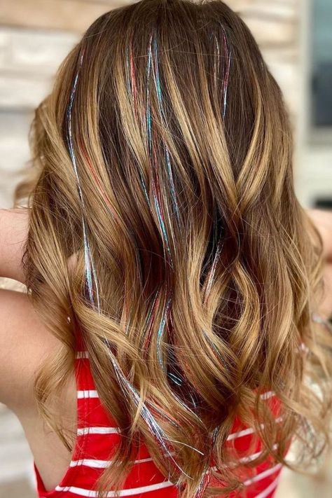 Tinsel Extensions, Tinsel Hair, Red Hair Inspiration, Hair Tinsel, Fairy Hair, Brown Hair With Blonde Highlights, Dirty Blonde Hair, Girl Haircuts, Hair Brown