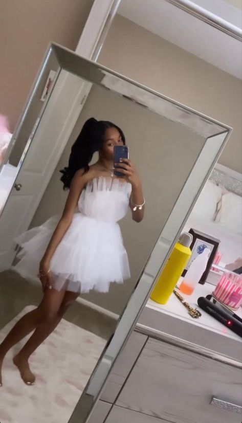 15 Bday Outfits, Cute Birthday Outfits Black Women Sweet 16, Homecoming Court Dresses Black Women, Birthday Day Dress, 17 Bday Outfit Ideas, Dress For 14th Birthday, Birthday Outfits Black Women 16, Cute Birthday Dresses 16, Tulle Tube Top Outfit