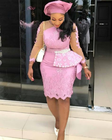 Lace Short Gown Styles, Aso Ebi Styles Lace, Latest Lace Styles, Nigerian Lace Styles Dress, Nigerian Lace Styles, African Lace Styles, Lace Dress Design, Short African Dresses, African Fashion Skirts