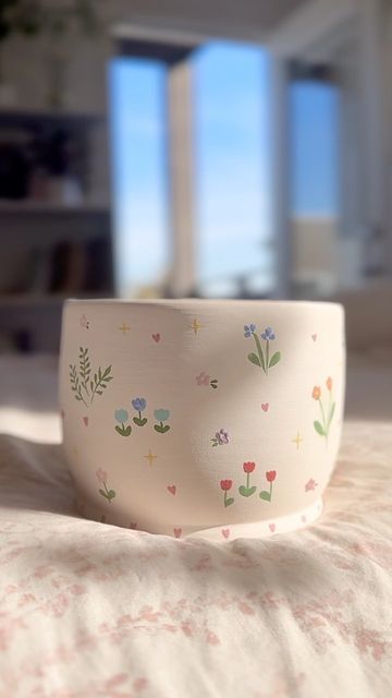 Painted Flower Pot, Flower Mug, Painted Flower, Diy Flower, Pottery Painting, Flower Pot, Flower Pots, Mug, Bowl