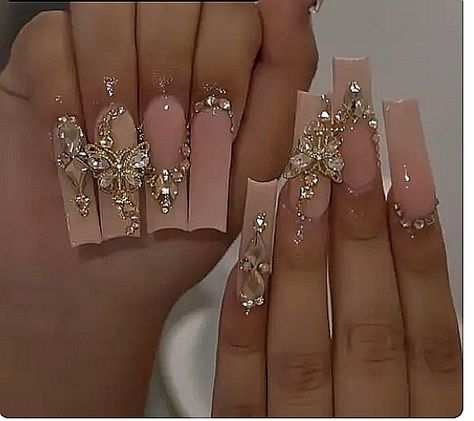 Champagne Silver Nails, Champagne Nails, Quince Nails, Quinceanera Nails, Milky Nails, Girl Nails, Acrylic Nails Coffin Pink, Unique Acrylic Nails, Acrylic Nails Coffin Short