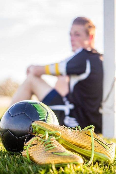 Senior Portrait / Photo / Picture Idea - Soccer - Guys / Boys Soccer Photography Poses, Soccer Senior Pictures, Soccer Shoot, Male Posing, Soccer Poses, Photography Male, Senior Photos Boys, Boys Soccer, Soccer Photography