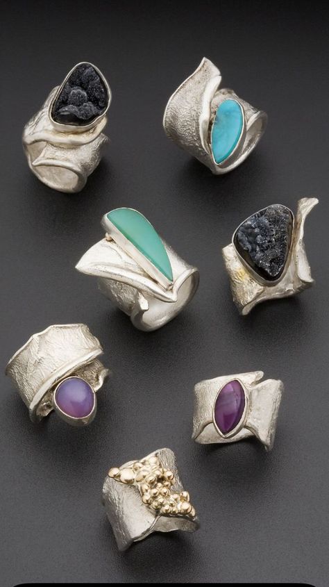 Rings Boho, Boho Style Jewelry, Hippie Jewelry, Style Jewelry, Boho Rings, Different Shapes, White Gold Rings, Metal Jewelry, Clay Jewelry