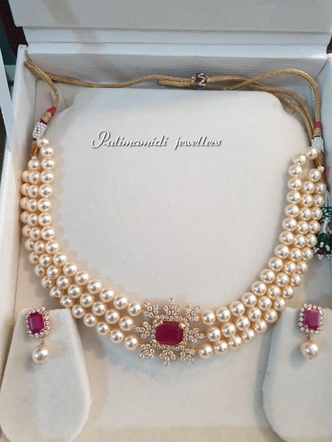 Diamond Pearl Choker Necklace, Chokar Set With Pearl, Peral Neck Set Design, Bridal Pearl Jewelry Set, Pearl Choker Necklace Indian Gold, Chokar Pendent Set In Gold, Chokar Pendent, Rubies Jewelry Necklaces Beads, Pearl Choker Necklace Design