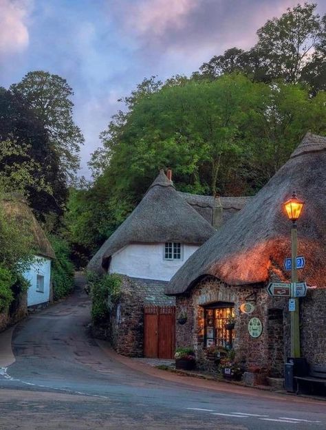 Torquay Devon, Country Living Uk, England Aesthetic, South Devon, English Village, English Cottage Garden, Devon England, Cornwall England, Interesting Buildings