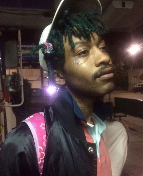 Rapper Polaroid, Pfp Discord Girl, Lil Tracy, Rap Aesthetic, Live Forever, Rap