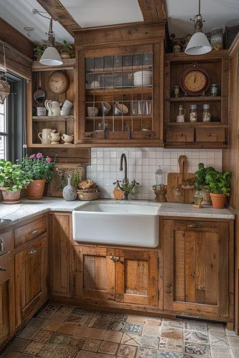 Industrial Loft Kitchen, Loft Kitchens, Antique Wood Furniture, French Style Kitchen, Distressed Wood Furniture, Antique Farmhouse Decor, Casa Vintage, French Country Kitchen, French Kitchen