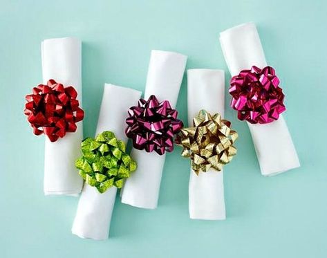 25 Napkin Rings to DIY Before Dinner Diy Christmas Napkins, Easy Christmas Crafts For Kids, Homemade Christmas Crafts, Holiday Napkin Rings, Napkin Rings Diy, Christmas Napkin Rings, Christmas Napkin, Rings Diy, Homemade Ornaments