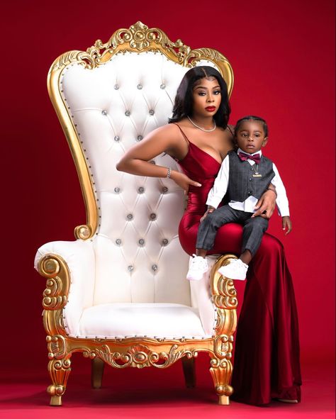 Mommy Son Christmas Photos, Christmas Picture Ideas For Mom And Son, Mom And Son Photo Ideas Christmas, Mother Son Christmas Photoshoot, Mom Son Valentine Pictures, Mom Son Photoshoot Picture Ideas Black, Mom Son Christmas Pictures, Mother And Son Christmas Photoshoot, Mother Son Photoshoot Black