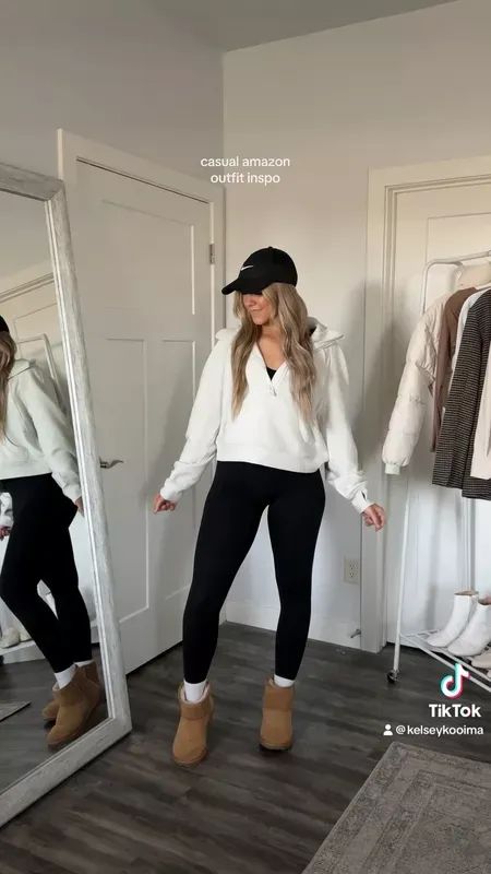 Casual amazon outfit inspo! Click the pin for links to shop. Lazy Cold Weather Outfits, Fall Loungewear Outfits, Casual Winter Outfits Comfy Leggings, Midwest Winter Outfits, Leggings Airport Outfit, 60 Degree Weather Outfit Fall, Postpartum Outfits Winter, Leggings And Boots Outfit, Winter Home Outfit