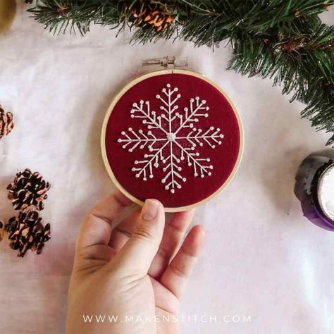 Join me in another delightful winter stitching project as we create an easy snowflake embroidery ornament together. Christmas Stitchery Patterns Free, Easy Embroidery Christmas Ornaments, Easy Embroidery Ornaments, Embroidery Patterns Free Printables Christmas Ornament, Embroidered Snowflakes Pattern, Embroidery On Felt Ideas, Free Christmas Embroidery Designs, Easy Christmas Embroidery Patterns, Easy Christmas Embroidery Ideas