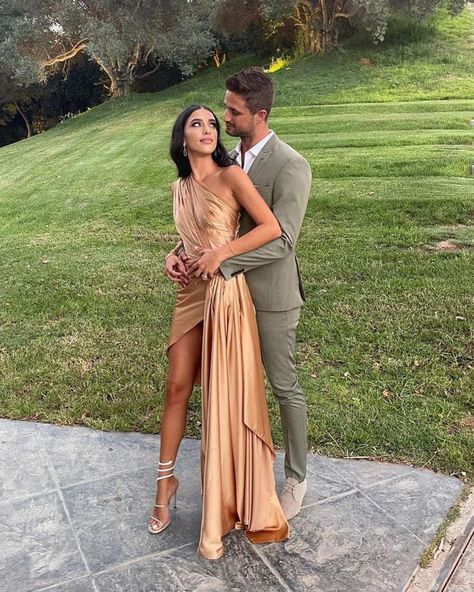 Style Wedding Guest, Evening Wedding Guest Dresses, Dresses For Wedding Guests, Dresses Gold, Splendid Dress, Wedding Guest Outfit Summer Casual, Summer Wedding Outfits, Summer Wedding Outfit Guest, Dresses For Wedding