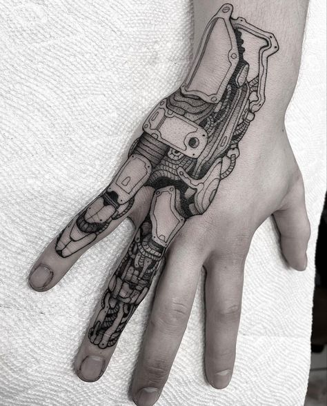 Robot Finger Tattoo, Robot Knee Tattoo, Bionic Arm Tattoo, Computer Tattoo Ideas, Circuitry Tattoo, Men's Hand Tattoos, Gear Tattoo Design, Schematic Tattoo, Bionic Tattoo