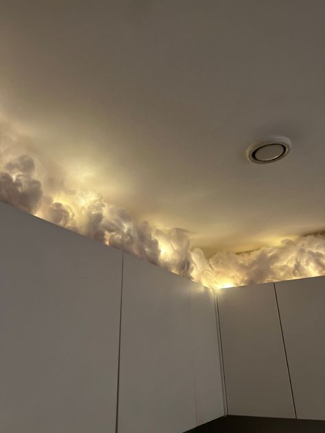 Cloud Dorm Room, Cloud Decor For Room, Cloudy Led Lights, Water Bottle Clouds Room Decor, Bedroom Roof Decoration, Sealing Clouds Led, Clouds Lights Diy, Led Lights Bedroom Aesthetic Clouds, Led Lights Bedroom Roof