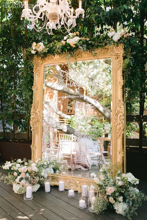 Victorian Wedding Themes, Cottage Core Wedding, Fairytale Wedding Theme, Cottagecore Wedding, Romantic Theme Wedding, Romantic Rustic Wedding, Inside Weddings, Garden Theme Wedding, Cottage Wedding