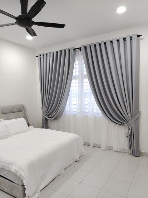 Modern curtains bedroom