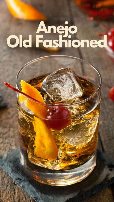 Tequila Old Fashioned, Old Fashion Drink Recipe, Classic Tequila Cocktails, Cocktail Recipes Tequila, Tequila Soda, Old Fashion Cocktail Recipe, Hot Toddies Recipe, Old Fashioned Drink, Orange Bitters