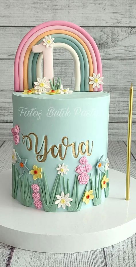 First Bday Cake Ideas, Birthday Cake Daughter, 1st Bday Cakes, Butterfly Garden Birthday Cake, Cake For 1st Birthday, Cake Girls Birthday Ideas, Baby Girl Bday Cake, 1st Birthday Cake Girl Princess, Childs Birthday Cake