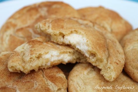 Cream Cheese Filled Snickerdoodles Stuffed Snickerdoodles, Snickerdoodle Recipe, Filled Cookies, Cheese Stuffed, Cream Cheese Filling, Dessert Cupcakes, Snickerdoodles, Mini Desserts, Cookie Desserts