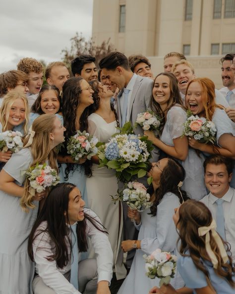 Key to having fun bridal party photos? Have fun friends 🤷��🏽‍♀️ #weddingphotography #wedding #weddings #weddingphotographer #weddingphotos #weddingphoto #utahweddingphotographer #utahweddingphotographers #utahweddingphotography #utahweddingvendor #utahweddings #photographers #photographer Uneven Wedding Party, Fun Bridal Party Photos, Wedding Party Poses, Wedding Party Photography, Bridesmaid Funny, Utah Wedding Photography, Bridesmaids Photos, Wedding Pic, Fun Friends