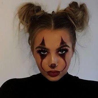 Makeup Easy Tutorial, Scary Face Paint, Haunted Asylum, Scary Halloween Makeup, Sibling Halloween Costumes, Makeup Zombie, Halloweenský Makeup, Halloween Make-up Looks, Creepy Makeup