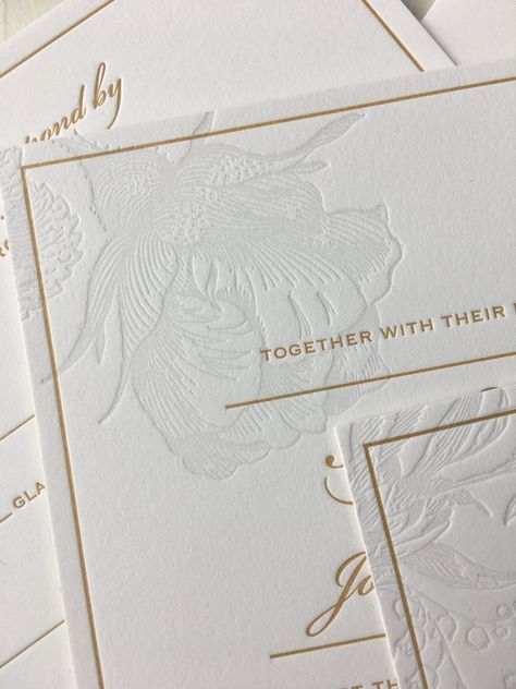 Classic Wedding Invitations Elegant, White And Gold Wedding, Letterpress Design, Black Cards, Rose Illustration, Trendy Wedding Invitations, Wedding Sparklers, Letterpress Invitations, 카드 디자인