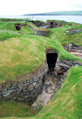 Skara Brae, Orkney Islands, Scotland, UK | Skara Brae is a l… | Flickr - Photo Sharing! Northern Scotland, Skara Brae, Glasgow City, Orkney Islands, Pinup Art, Voyage Europe, Old Stone, Scotland Travel, British Isles