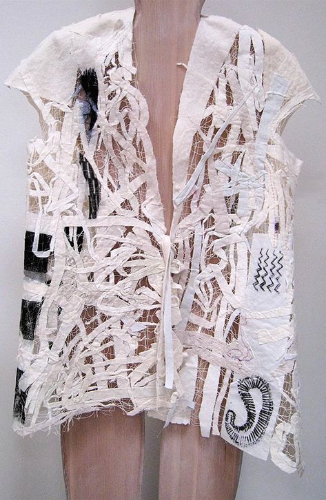 Wearable Art Recycled, Wearable Art Fashion, Wearable Art Clothing, Patchwork Clothes, Mode Crochet, Recycled Fashion, Upcycled Fashion, Art Textile, Art Clothes