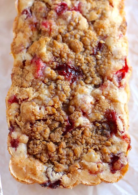 Christmas Cranberry Loaf | 12 Tomatoes Cranberry Mini Loaves, Orange Cranberry Bread Recipes, Fresh Cranberry Bread Recipes, Fresh Cranberry Bread, Cake Mix Cranberry Bread, Best Holiday Bread Recipes, Holiday Baked Breads, Cranberry Sauce Bread Recipes Easy, Baked Goods With Sour Cream