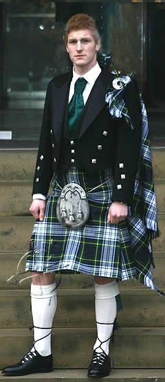 Scottish Wedding Kilts Men, Men In Kilt With Tattoos, Guys In Kilts, Scotland Kilt, Campbell Tartan, Man In Kilt Scotland, Great Scot, Scottish Kilts, Scottish Fashion