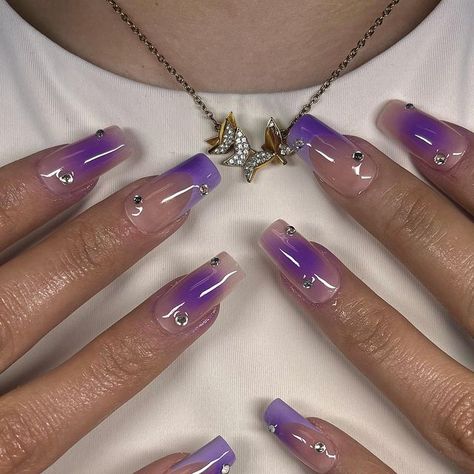 5,834 Likes, 8 Comments - 𝐆𝐄𝐋-𝐗 𝐍𝐀𝐈𝐋𝐒 (@nailsxjazmarie) on Instagram: "Okay but I’M OBSESSED💜🦄😈💟 #nails #nailsofinstagram #nailart #naildesigns #nailinsp..." Purple And Silver Nails Acrylic, Dark Purple Nail Designs, Purple And Silver Nails, Dark Purple Nails, December Nails, La Nails, Purple Nail Designs, Summery Nails, Cute Acrylic Nail Designs