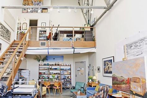 Sirima's Vintage Industrial Artist's Loft | Apartment Therapy California Loft Apartment, Live In Art Studio, Artists Apartment, Art Studio Loft, Artist Loft Apartment, Artist Apartment, Mezzanine Design, Artists Homes, Home Art Studios