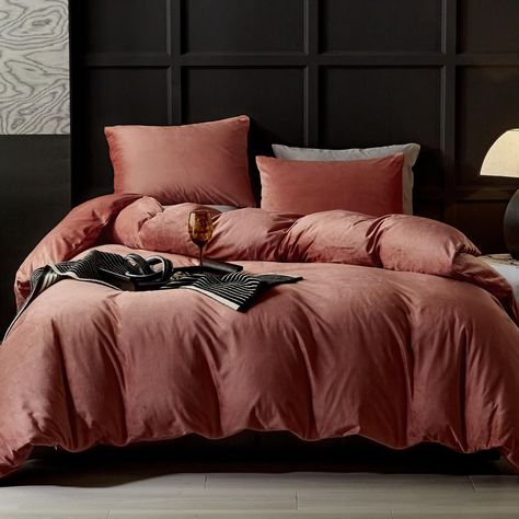 PRICES MAY VARY. 【Ultra Soft Velvet】WAEMDERN velvet duvet cover is made of high quality velvet , has a fluffy feel and silky touch and provides better warmth, softness and breathability. Offering you the ultimate comfortable sleeping experience, just like sleeping on a cloud, allowing you to fully relax in bed 【Luxurious Appearance】This Blush Pink duvet cover adopts solid color and is specially designed to change the shade of the color by touching the surface of the cover. In addition, our beddi Bedding Sets Cozy Velvet, Silk Bedding Set Pink, Light Pink And Black Bed Set, Bedroom Pink Velvet Bed, Dunelm Reversible Cotton Bed Set Mauve, Pink Navy Bed, Boho Glam Bedroom Bedding, Comforter To Match Pink Walls, Navy Blush Gold Bedding