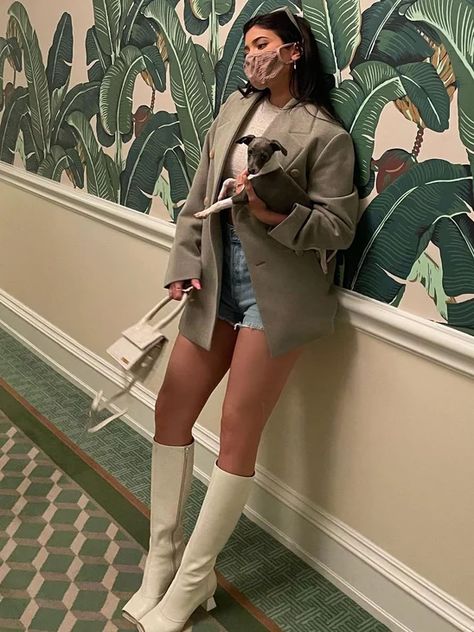 Stylizacje Kylie Jenner, Moda Kylie Jenner, Kylie Jenner Dress, Kylie Jenner Street Style, Stile Kylie Jenner, Look Kylie Jenner, Looks Kylie Jenner, Trajes Kylie Jenner, Estilo Kylie Jenner