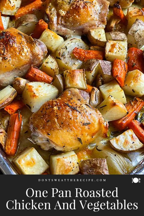 Pan Roasted Chicken And Vegetables, Mealprep Chicken, Roasted Chicken And Vegetables, Roasted Vegetables With Chicken, Pan Roasted Chicken, Roasted Potatoes And Carrots, Sheet Pan Meals Chicken, Smoked Chicken Wings, Sheet Pan Dinners Chicken