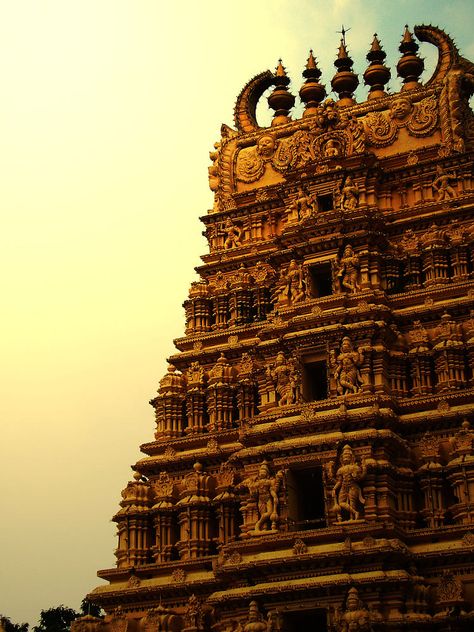 Ancient Temple @ Mysore by Ashwin Nair / 500px Kovil Temple Background, Tamil Art Culture, Hindu Architecture, India Landscape, Temple India, Ancient Drawings, Indian Temple Architecture, Ancient Indian Architecture, Hindu Temples