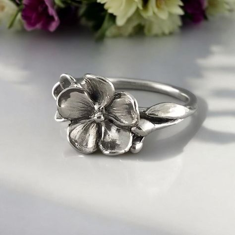 Sterling Silver Flower Ring, Just a Pretty Silver Ring, Floral Ring, Forget Me Not Ring Hand Made by Dawn Vertrees Silver Flower Jewelry, Forget Me Not Ring, Rough Diamond Engagement Ring, Sculpted Jewelry, Silver Flower Ring, Sweet Ring, Necklaces Silver, Engagement Rings Bridal Sets, Floral Ring