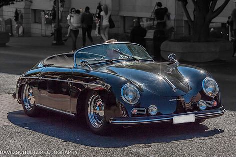 https://www.thegentlemanracer.com/search/label/Watches #TheGentlemanRacer Porsche 365, Porsche 356 Speedster, 356 Speedster, Ferdinand Porsche, Best Classic Cars, Porsche Cars, Porsche 356, Classic Cars Vintage, German Cars