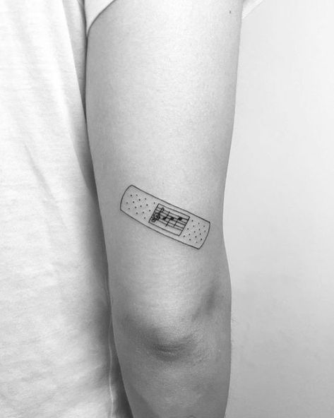 10 Tattoos to Move the Soul of any Music Lover – Jhaiho – Medium Band Aid Tattoo, Music Lover Tattoo, Music Tattoo Designs, Inspired Tattoos, Tattoos For Lovers, Inspiration Tattoos, Music Tattoo, Music Tattoos, Tattoos Designs