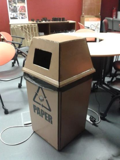 Recycled Crafts Cardboard, Recycling Bins Ideas, Recycling Cardboard Ideas, Cardboard Reuse Ideas, Recycling Boxes Ideas, How To Make Dustbin With Cardboard, Cardboard Trash Can, Cool Cardboard Creations, Recycled Boxes Ideas