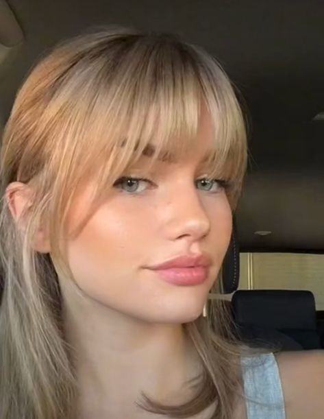 Bangs With Flat Hair, Full Bangs Haircut, Full Fringe Hairstyles Shoulder Length, Bridgette Bardot Bangs, Bangs On Round Face Long Hair, Fringe On Round Face, Bangs Hairstyles Straight Hair, Long Fringe Hairstyles Round Face, Bang For Oval Face