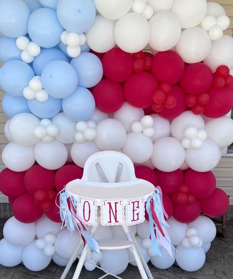 Cutie in red, white and blue. No better color combo!! July First Birthday Party Girl, 4th Of July First Birthday Girl, Red White And Two Birthday, First Birthday Girl, Arch Ideas, Twins Birthday, First Birthday Themes, All American Girl