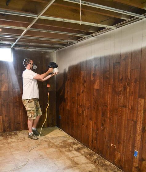 The Easy Way To Paint Paneling - If you have paneling in your home and would like to change it but don't have a big budget, paint it! This post will show you The Easy Way To Paint Paneling! Painting Paneling Walls, Wood Paneling Ideas, Cheap Paneling, Paint Over Wood Paneling, Painting Over Paneling, Wall Transformation, Basement Update, Wood Paneling Makeover, Knotty Pine Walls